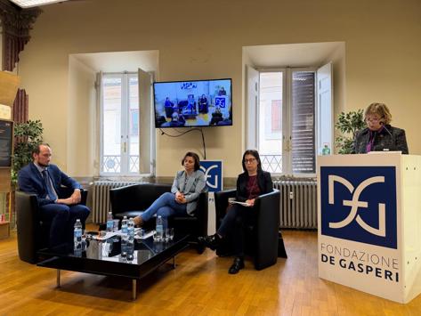 De Gasperi e il voto alle donne 02